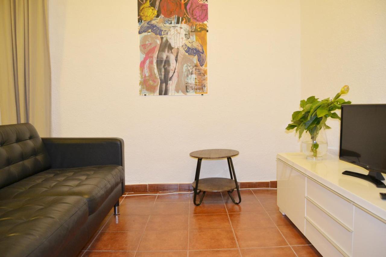 Acogedor Apartamento En Malaga Centro Exterior photo